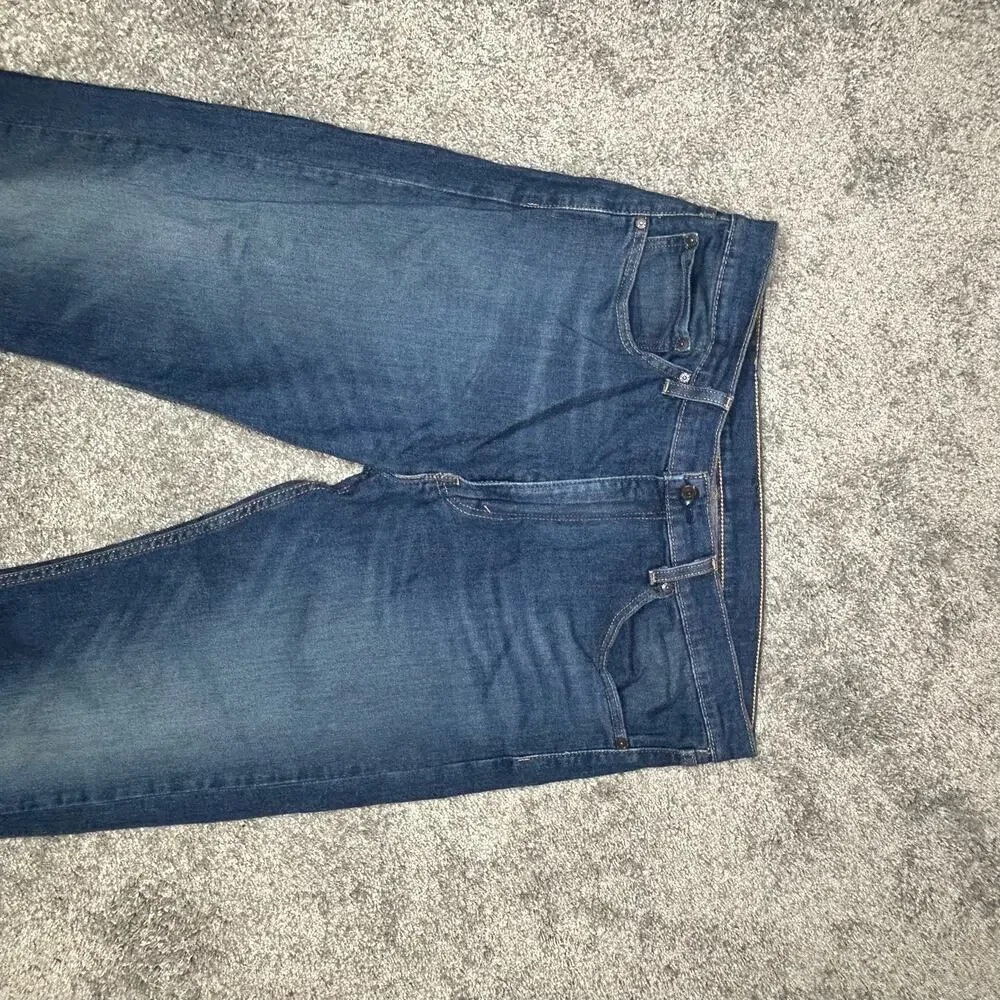 Levi's 505 Size 38 / 30 Zipper FLY